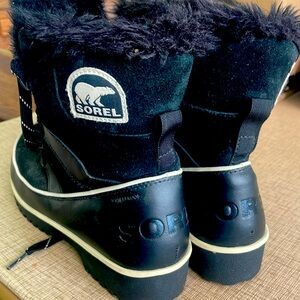 Sorel woman’s snow boots